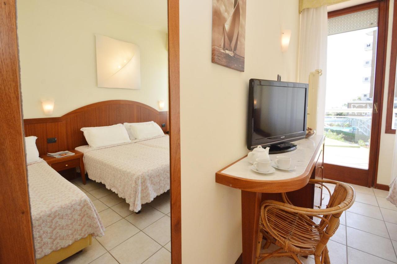 Hotel Bellevue Beach - Sul Mare Μιλάνο Μαριτίμα Εξωτερικό φωτογραφία
