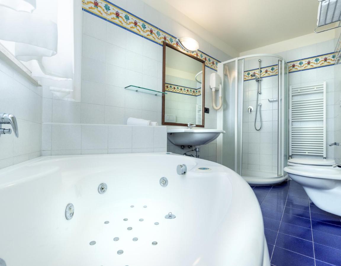 Hotel Bellevue Beach - Sul Mare Μιλάνο Μαριτίμα Εξωτερικό φωτογραφία