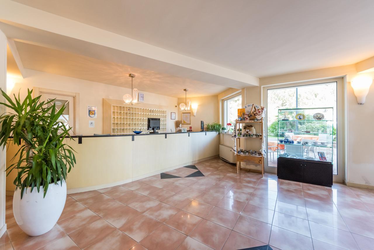 Hotel Bellevue Beach - Sul Mare Μιλάνο Μαριτίμα Εξωτερικό φωτογραφία